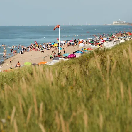 Noordzeepark Zeewind By Interhome Mispelburg